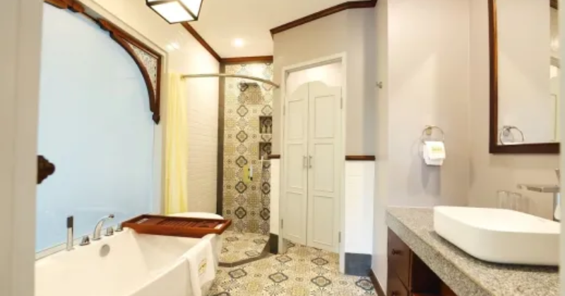 The restroom MyBanLao