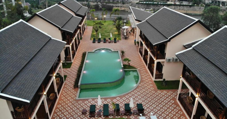 Saksiri Riverside Hotel
